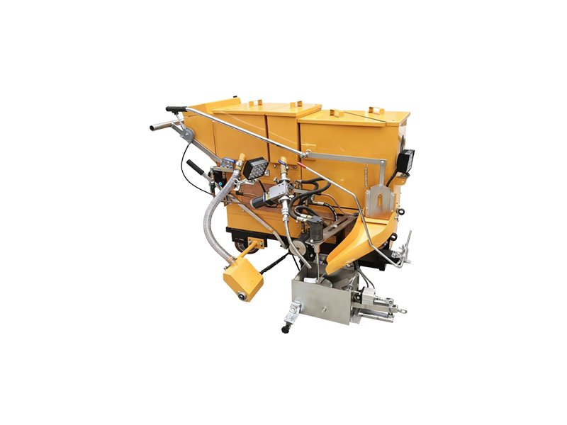 HRMM-SSC3自走双组份甩刮震一体机